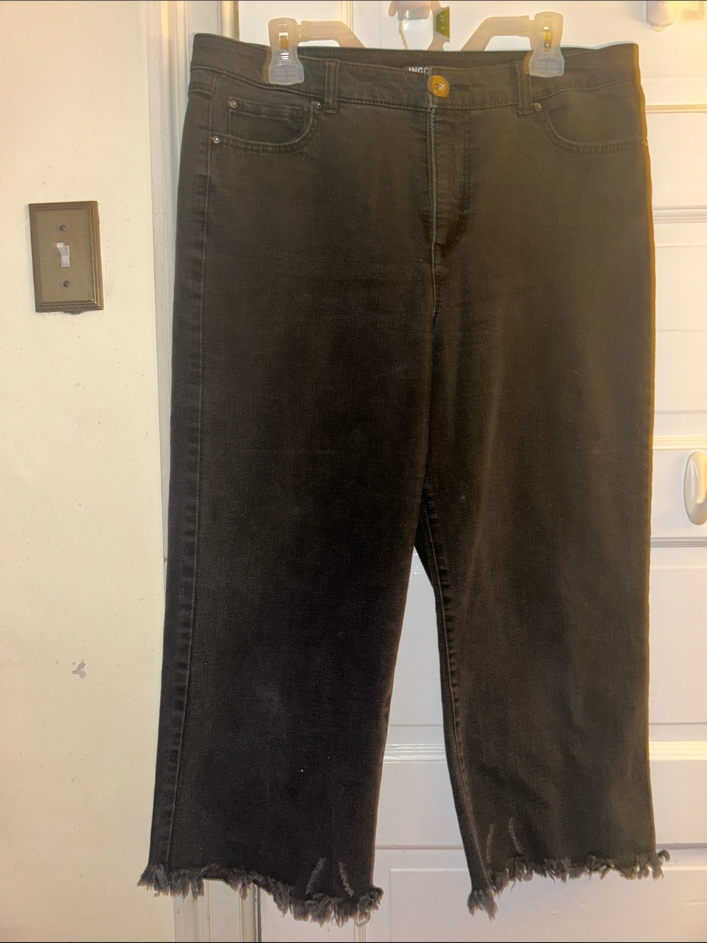 Black Frayed Hem Women’s Jeans
